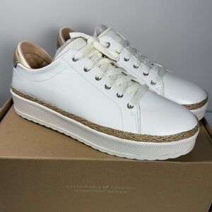 NIB Dr. Scholl's Shoes Women’s Mellow Out Lace Platform Sneakers White Size 10M